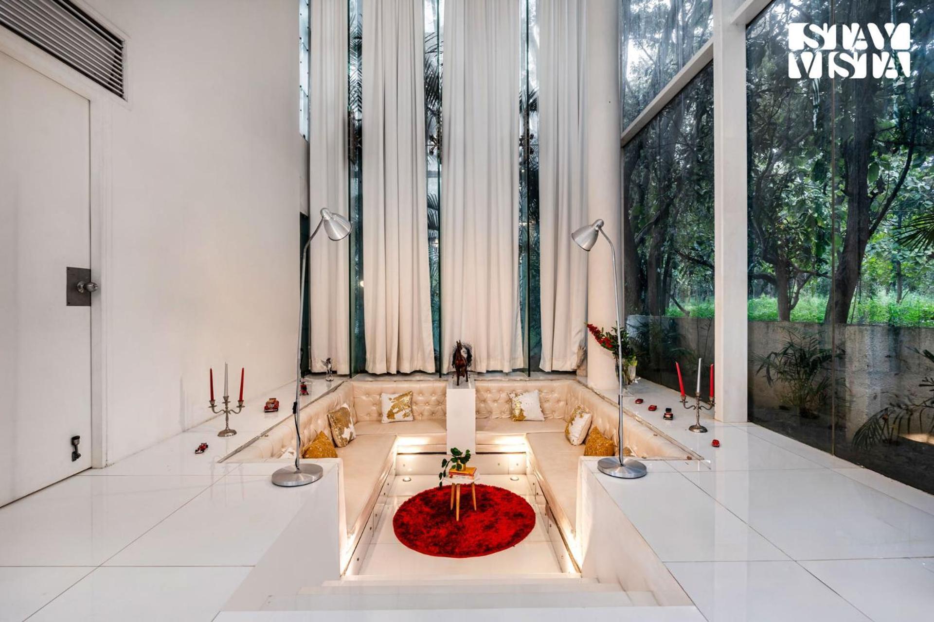 העיר בנגלור The Crystal Hall India'S Only All Glass Villa מראה חיצוני תמונה